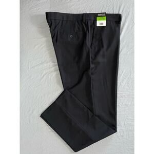 Kenneth Cole Reaction Techni-Cole Slim Fit Performance Dress Pants. 40X32, NWT!
